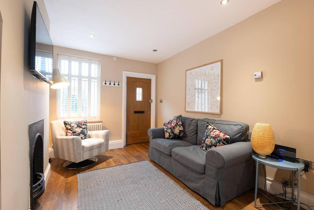 Besford Square, Shrewsbury Town Villa Buitenkant foto