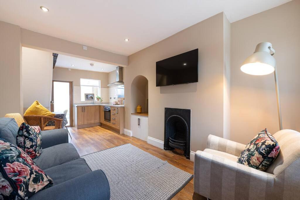 Besford Square, Shrewsbury Town Villa Buitenkant foto