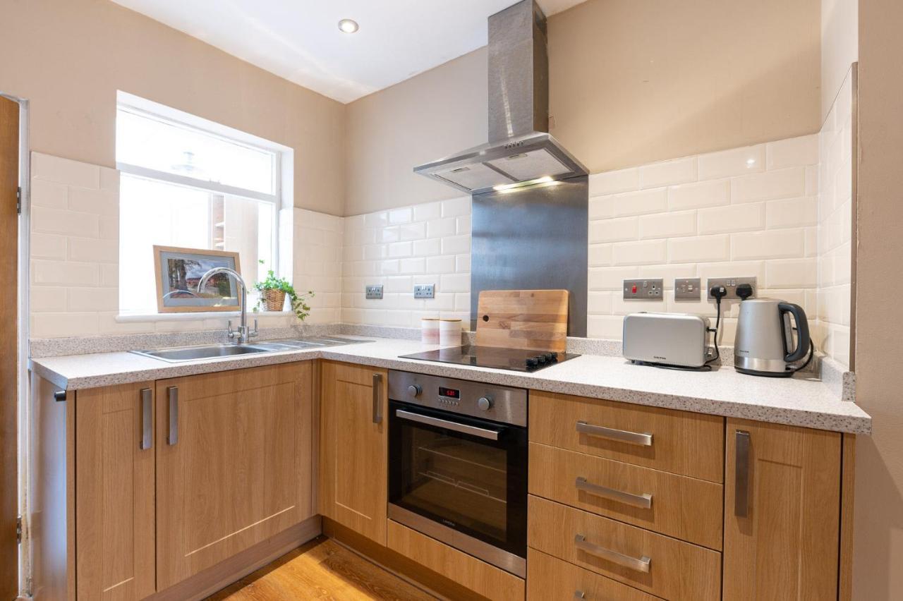 Besford Square, Shrewsbury Town Villa Buitenkant foto